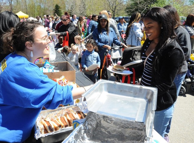 Fort Drum celebrate Military Spouse Appreciation Day with a picnic in the park