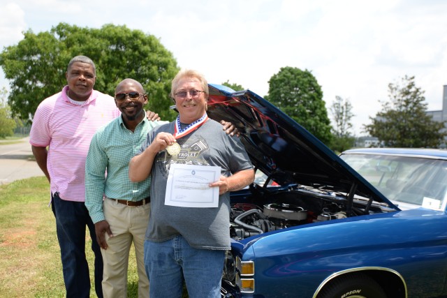 Redstone employee wins AER car show