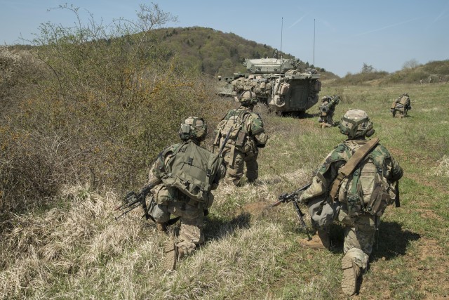 Germany-based Stryker Infantry units train on upgrades during operational test