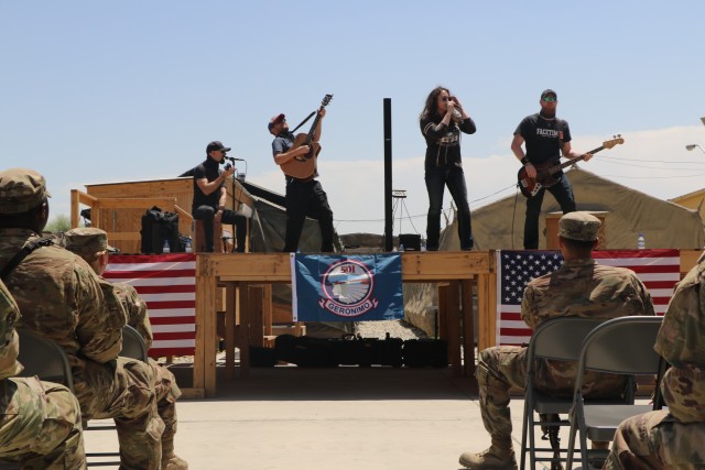 Rachel Lipsky Band visits deployed Soldiers