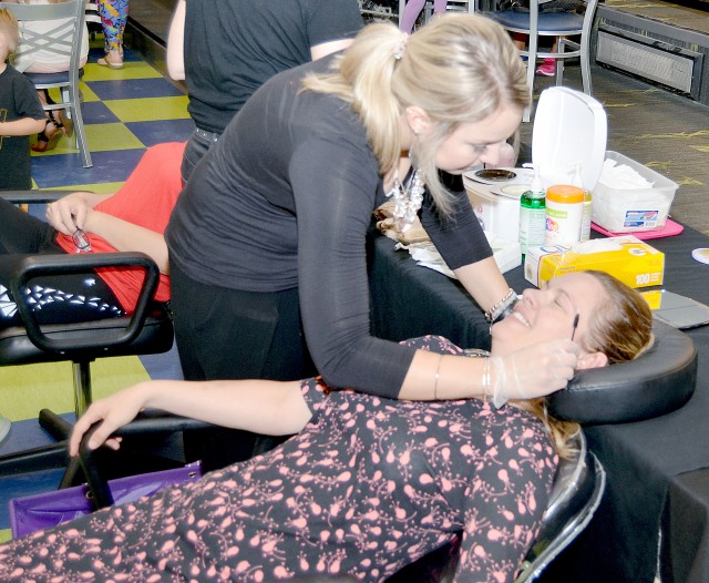 2018 2018 Military Spouses Appreciation Day was hosted by the Custer Hill Bowling Alley at Fort Riley, Kansas, May 11.