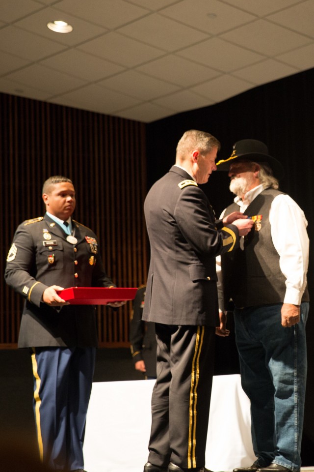 Receiving the Distinguished Service Cross