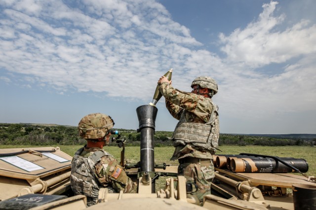 2ABCT "Black Jack" mortars fire for effect