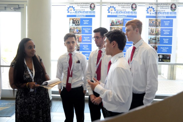 Internal Review chief volunteers for UAH's STEM outreach program