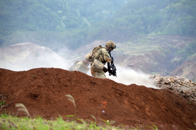 US, Singapore troops conduct Tiger Balm 18 live fire exercise