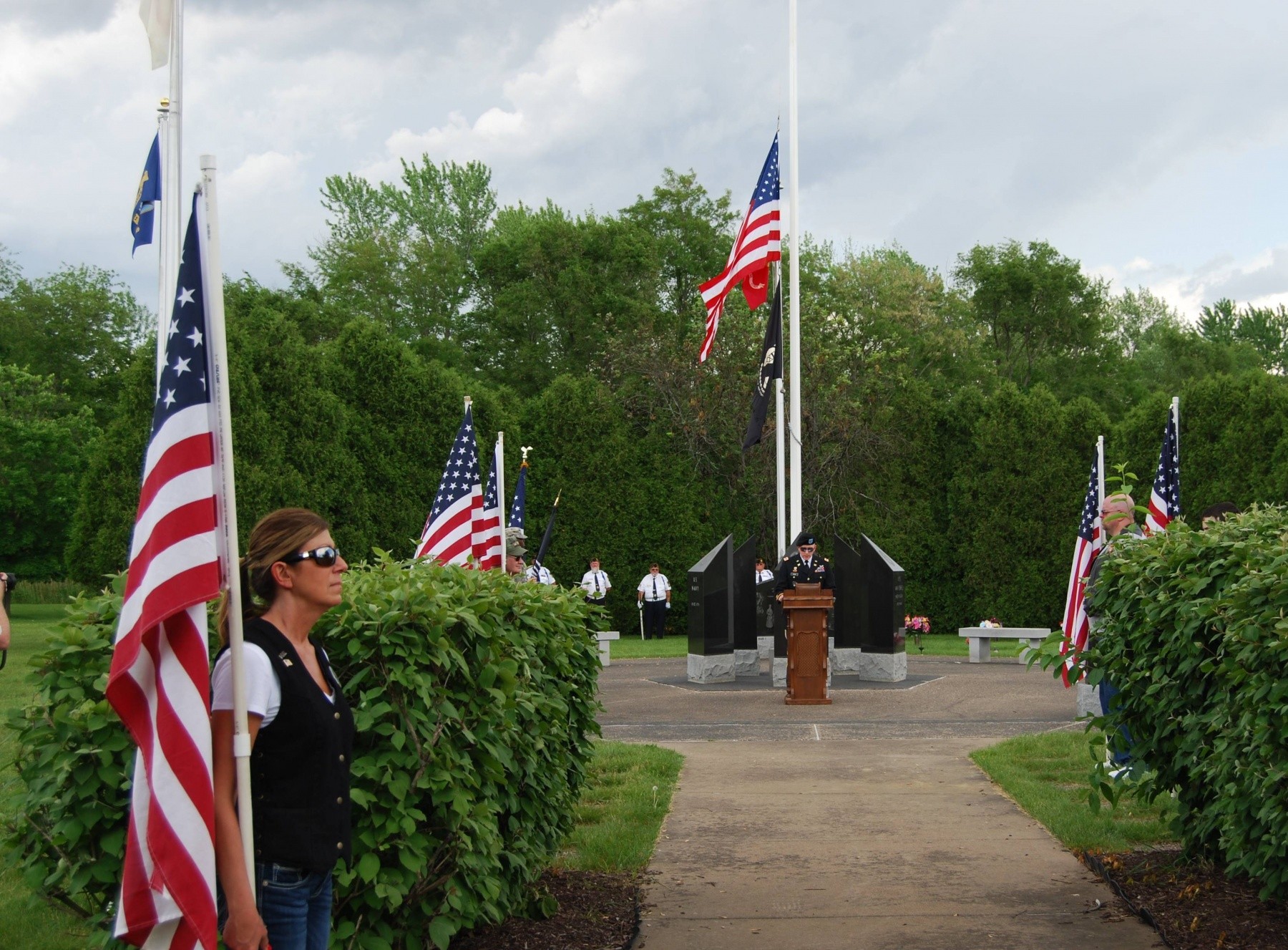 Are banks closed monday after veterans day