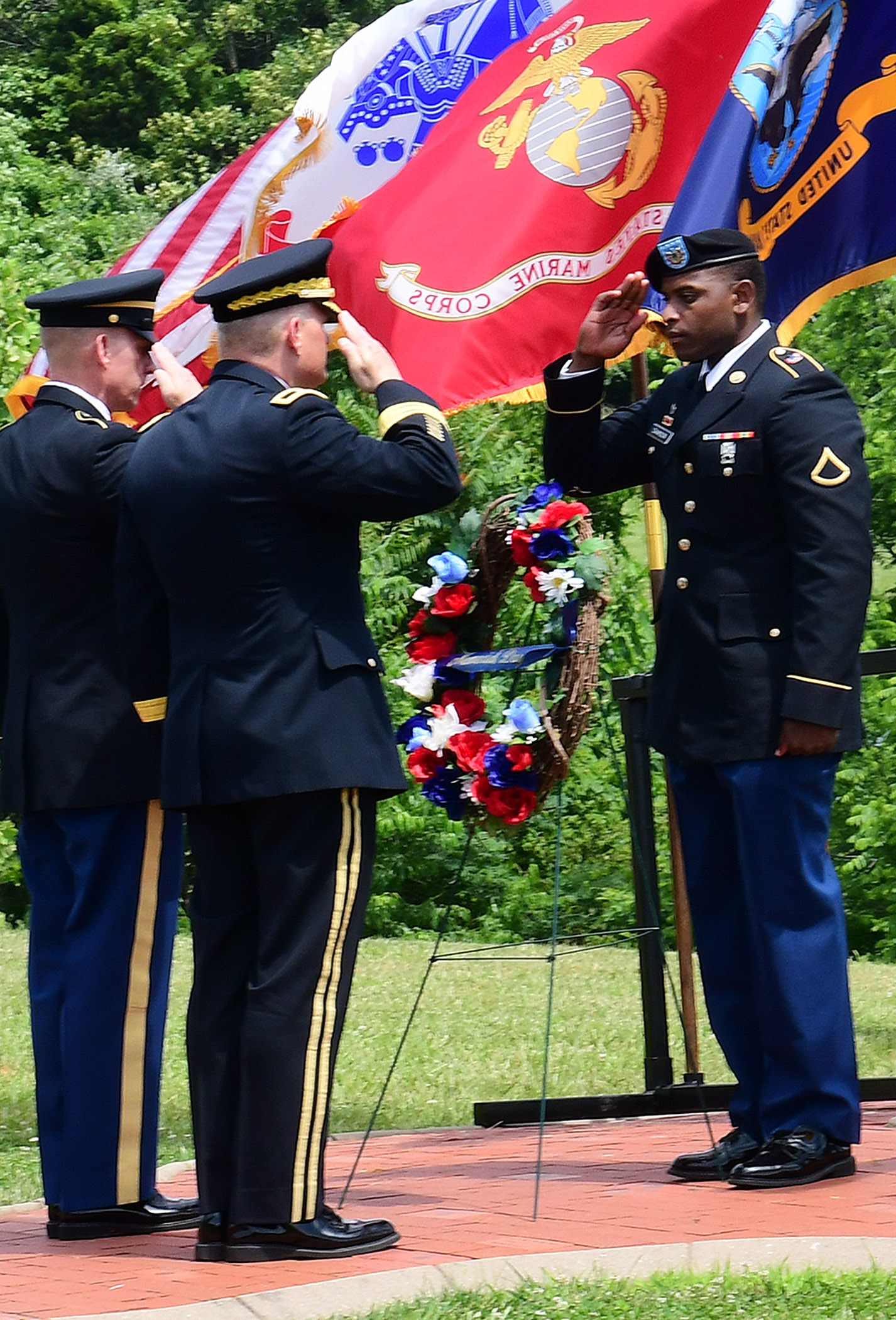 Area residents honor ultimate sacrifices at Memorial Day service ...