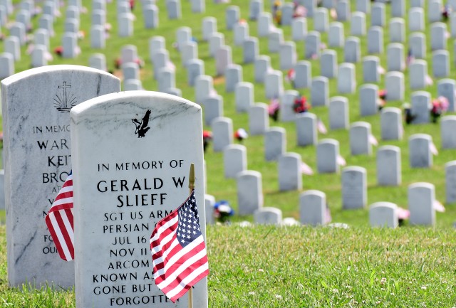 Memorial Day at Kentucky Veterans Cemetery
