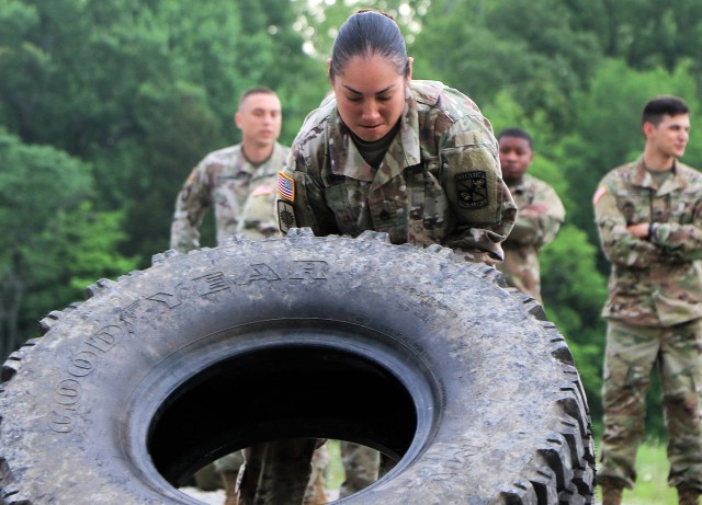 Fort Knox, Cadet Command Soldiers tackle Best Warrior