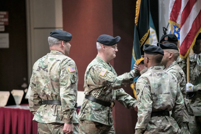 Army Contracting Command gets new leader