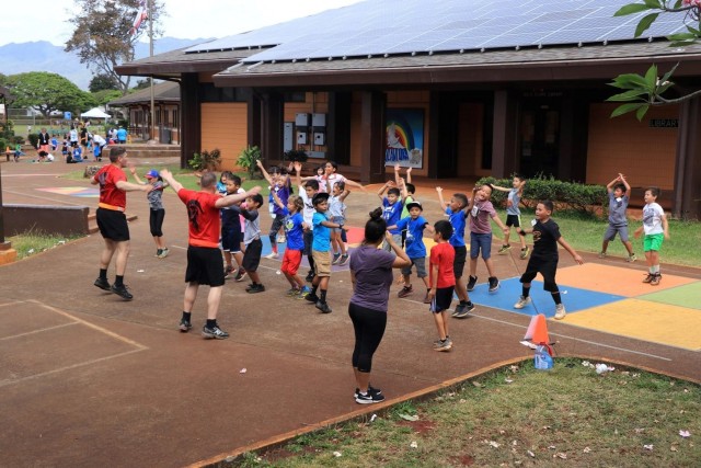 84th Engineer Battalion 'Gets Fit' with Mililani Uka Elementary School