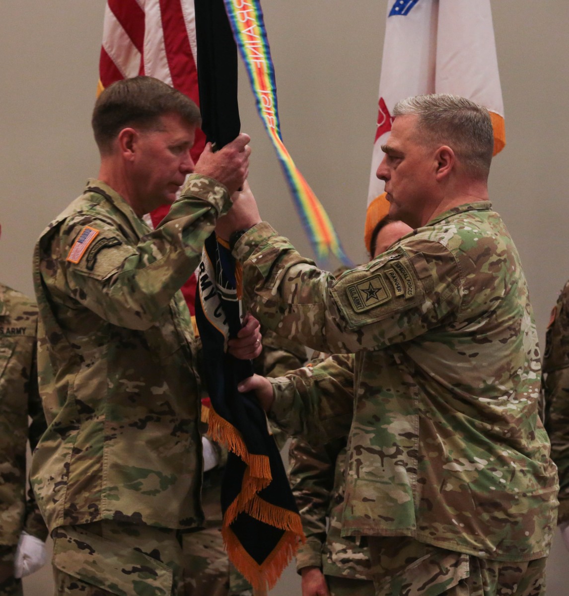 New commander assumes leadership of U.S. Army Cyber Command | Article ...