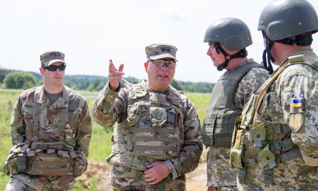 NY Army National Guard commander visits troops training Ukrainian soldiers