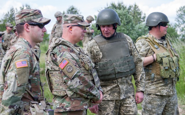 NY Army National Guard commander visits troops training Ukrainian soldiers
