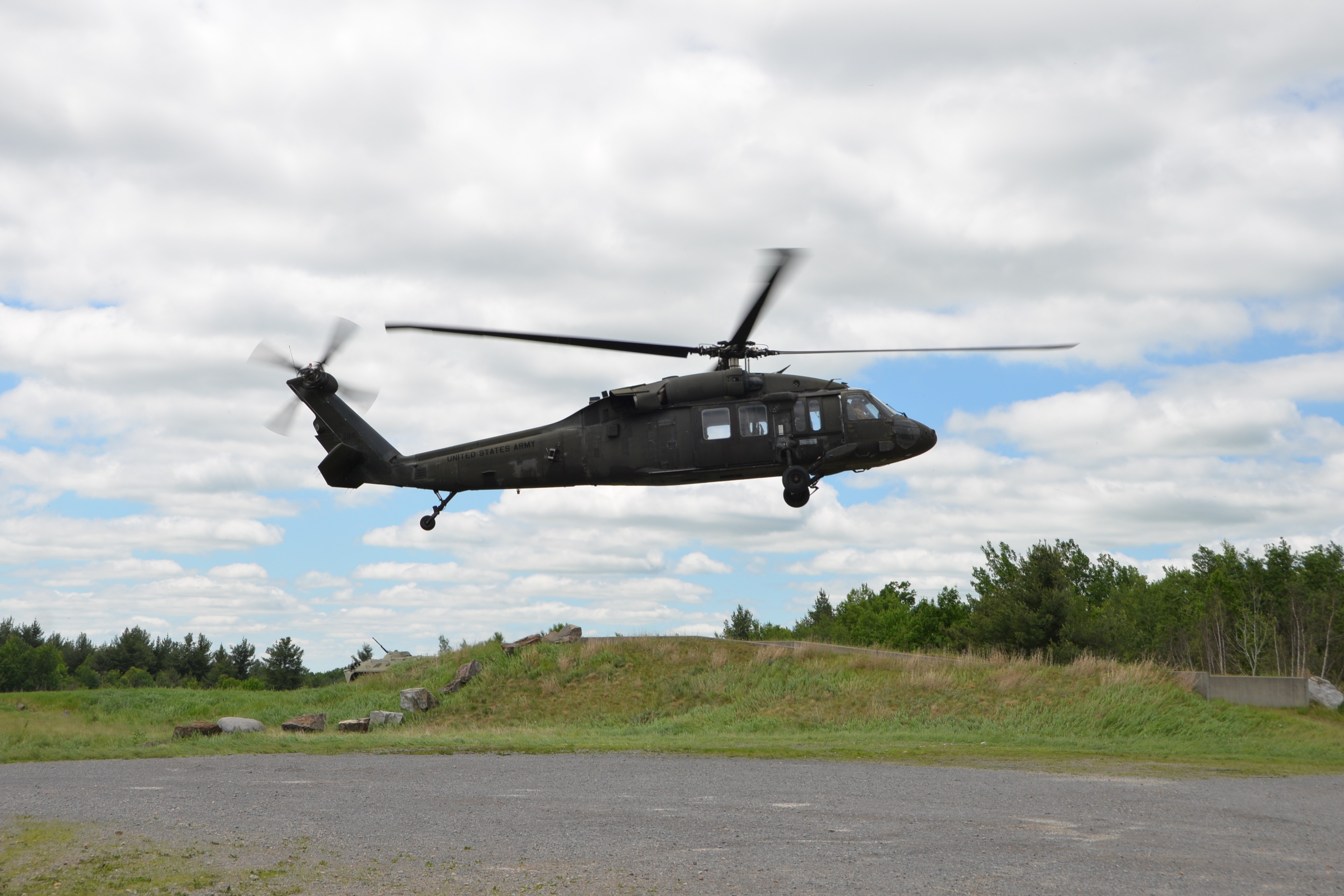 Ny Army National Guard Helicopter Company Conducts Machine Gun