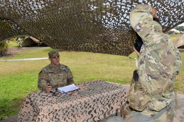'Tropic Lightning' Soldiers continue train up for EIB