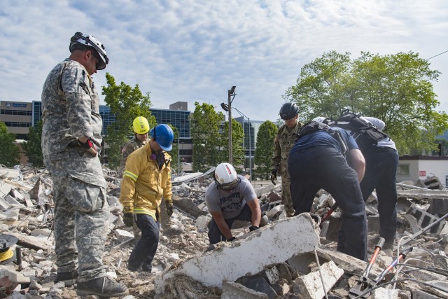 WVNG teams up with local fire, CAMC teams for search and extraction training