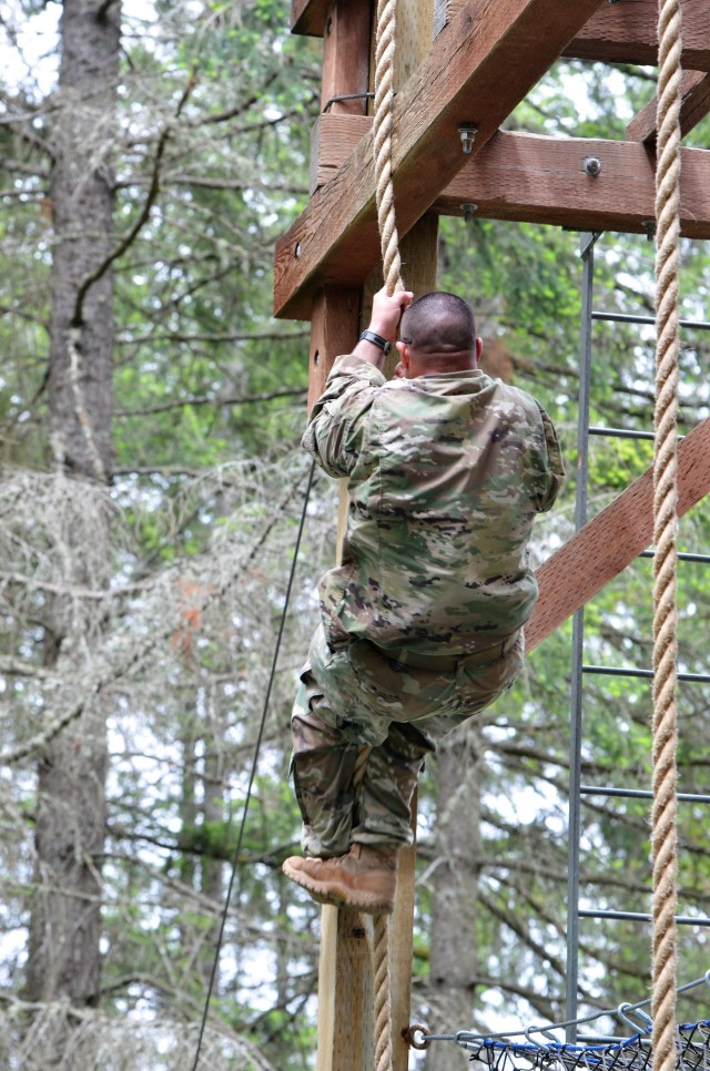 201st EMIB Soldiers compete for title of I Corps Best Warrior