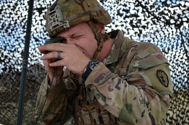 'Tropic Lightning' Soldiers conduct EIB Testing Day 2