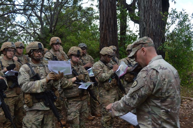 'Tropic Lightning' Soldiers conduct land nav for EIB