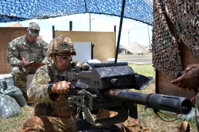 'Tropic Lightning' Soldiers conduct EIB Testing Day 3