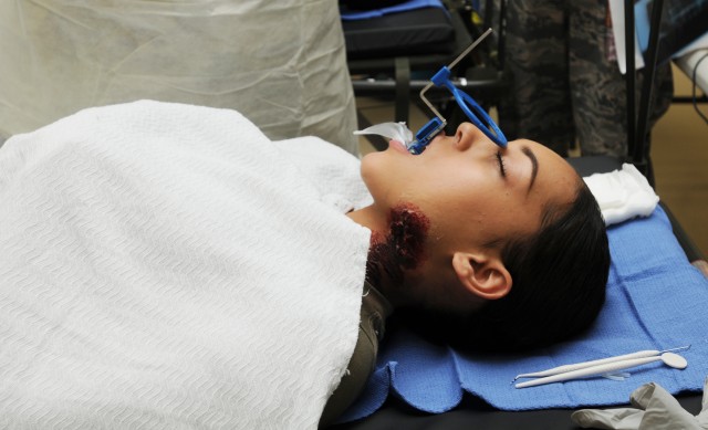 Maroon Surge '18: Dental teams exercise forensic mission