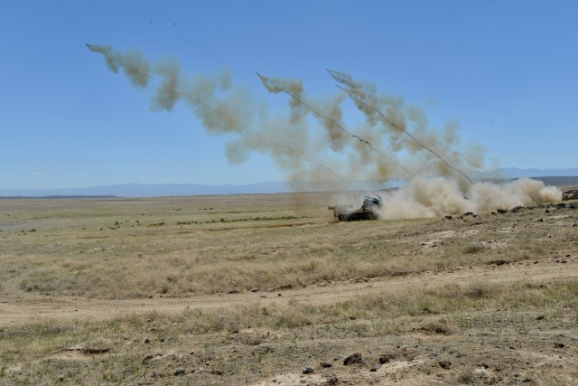 Idaho Army National Guard and Army Reserve engineers train together