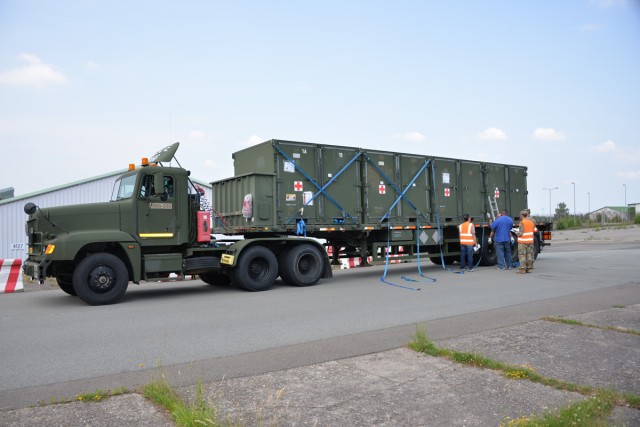 Maroon Surge 18: USAMMCE Soldiers execute medical logistics mission