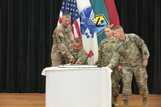 Cake cutting