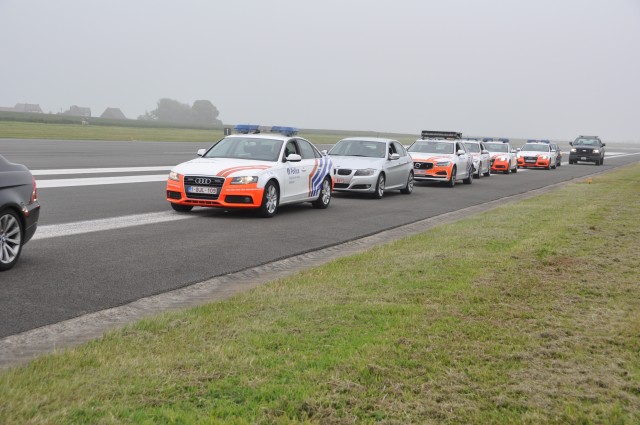 Belgian police conduct certification and training on Chi&egrave;vres Air Base