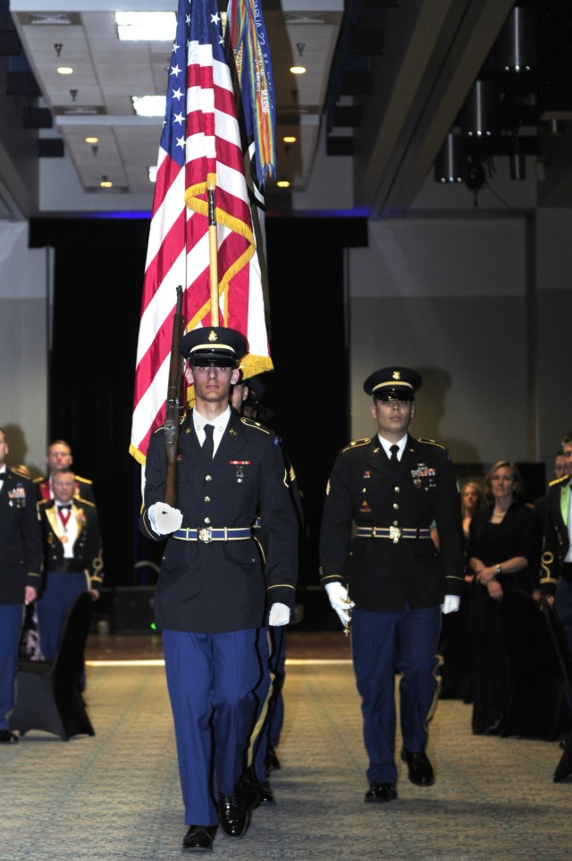 JBLM Soldiers Gather for Run and Fun in celebration of the 243rd Army Birthday