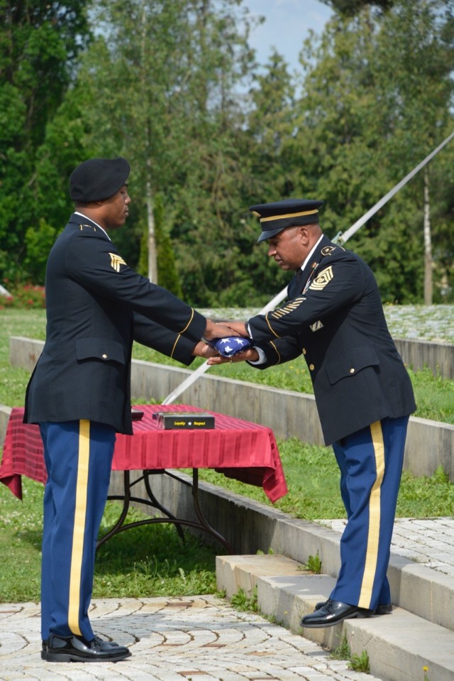 Passing of the retirement flag