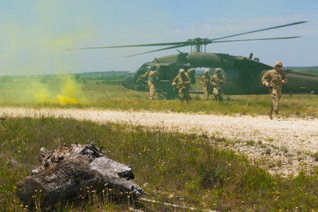 Black Hawk MEDIVAC training