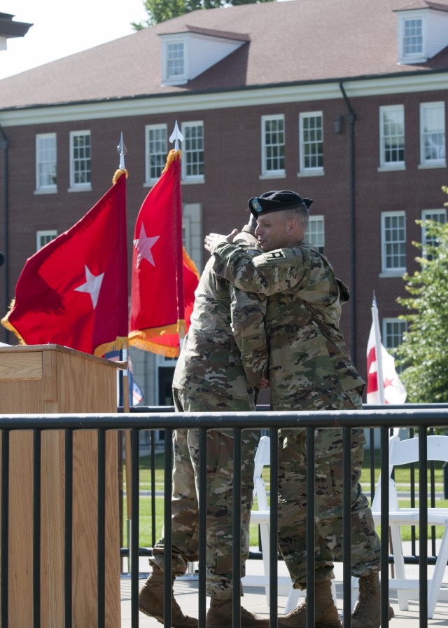 4th Cavalry Multi-functional Training Brigade welcomes new commander