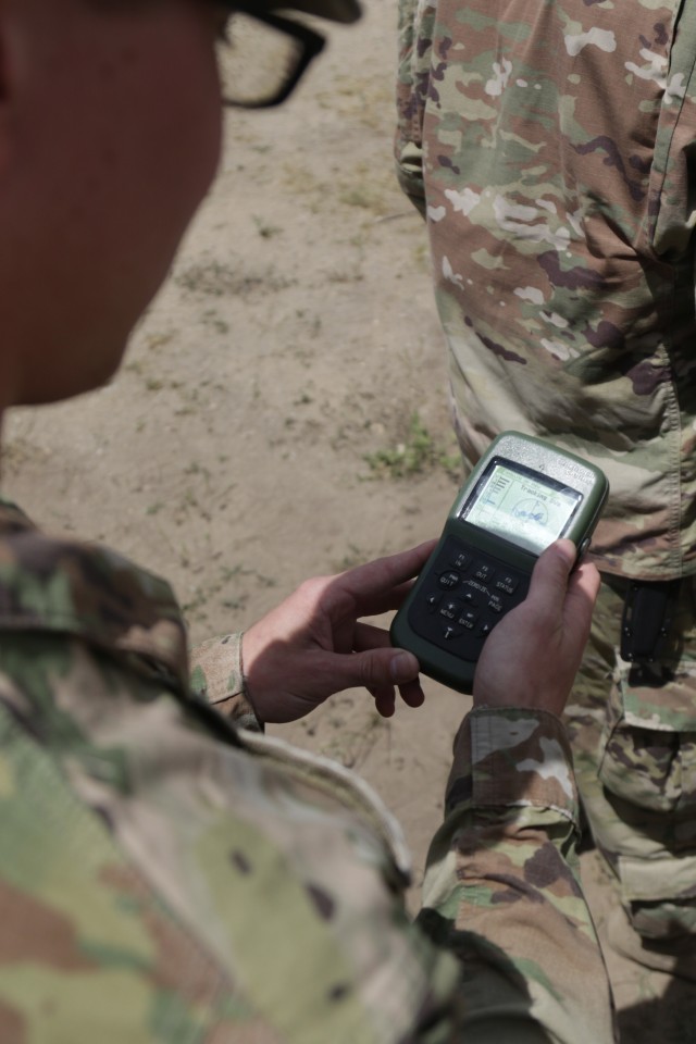 Soldiers train to detect, defend against electronic warfare
