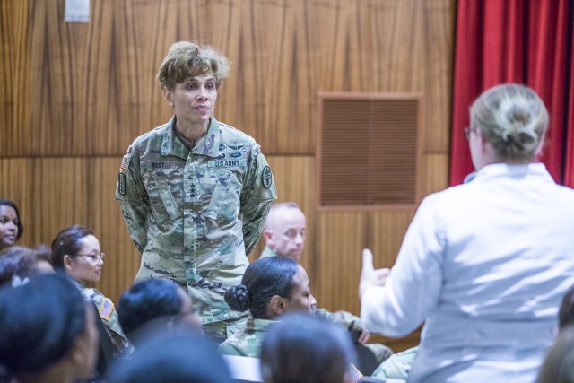 Army Surgeon General visits Tripler, talks about readiness, health care, and the future