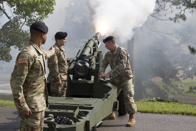 Thirteen-gun salute honors outgoing First Army Division East Commanding General