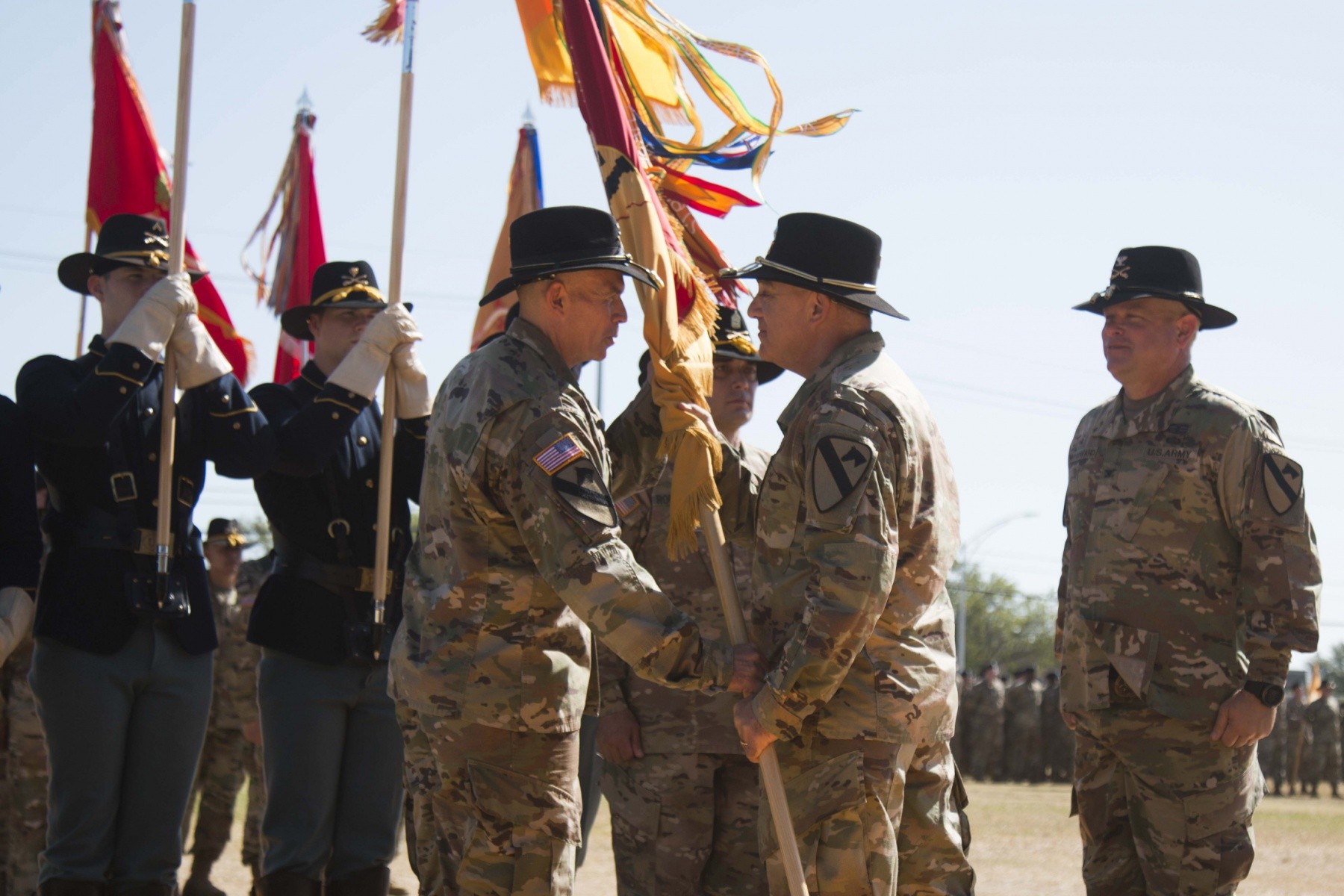 Greywolf Changes Command | Article | The United States Army