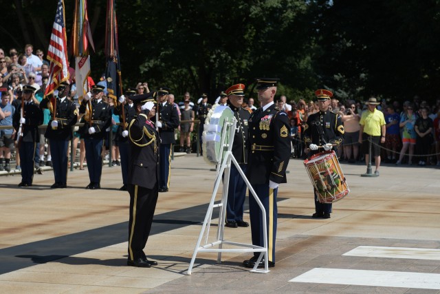 Japan honors the fallen | Article | The United States Army