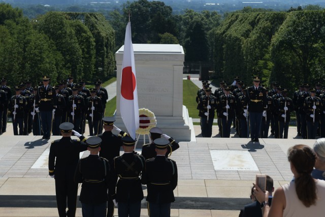 Japan honors the fallen