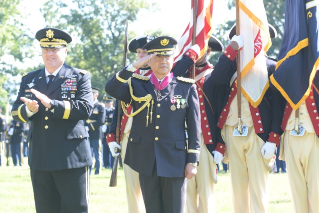 Japan honors the fallen