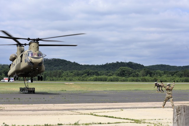 Sling load training sequence at Fort McCoy