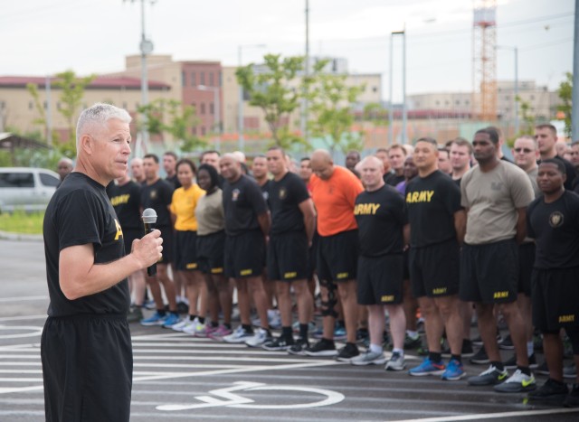 Warrant Officers at Camp Humphreys Celebrates 100th Birthday