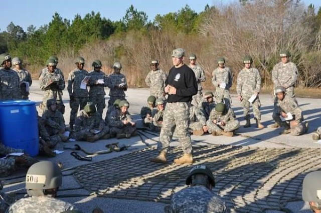 Sgt. 1st Class Dustin Knapp instructs Soldiers at the air assault school in Fort Benning, Georgia