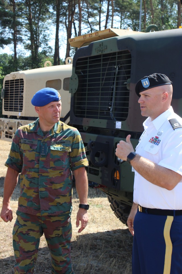 APS-2 Zutendaal talks support equipment with Belgium Land System Section