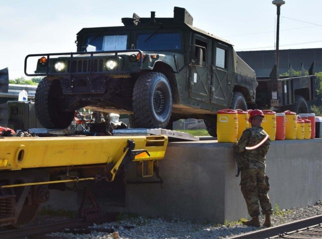 Arsenal Infrastructure Supports Illinois Guard Deployment