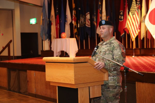 USAG Japan command sergeant major relinquishes responsibility, bids farewell to community