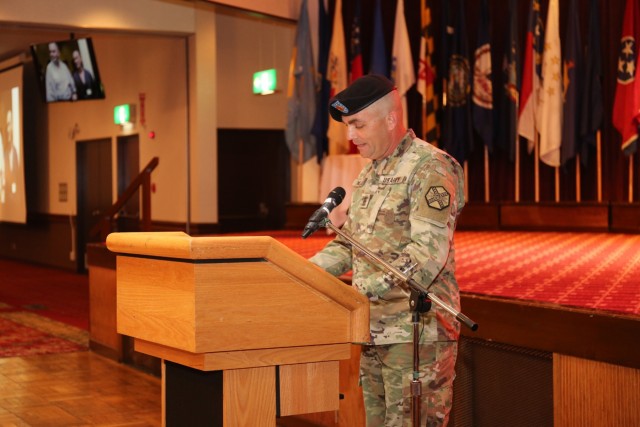 USAG Japan command sergeant major relinquishes responsibility, bids farewell to community