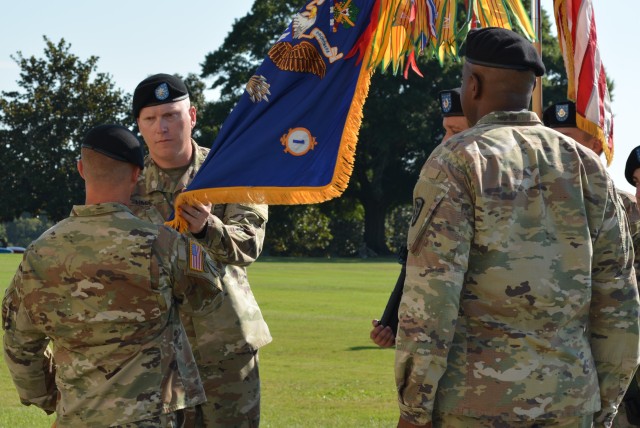 1-11th welcomes new commander