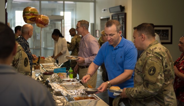 JFHQ-NCR/MDW hosts Chili-cookout